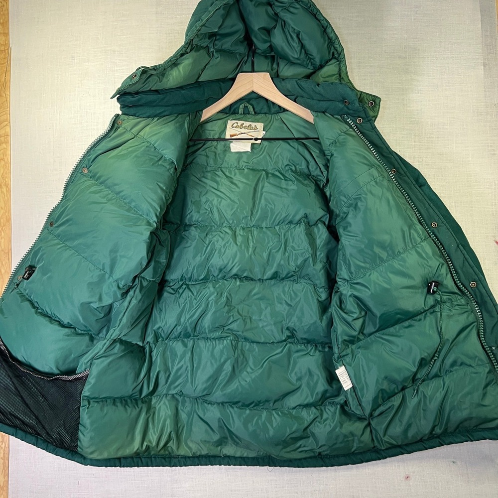 VTG Cabelas Hunting Parka Puffer Mens M Jacket USA Green Heavy Down Quilted Hood - Picture 3 of 12
